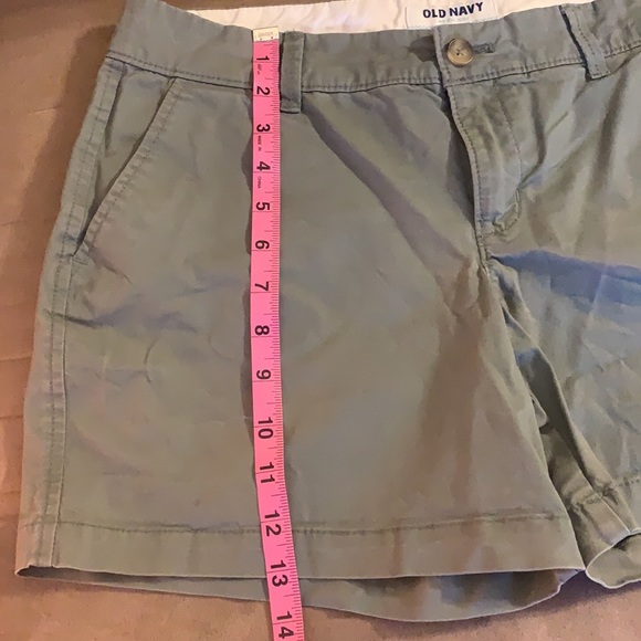 Old Navy Green Shorts NWOT - Picture 5 of 5